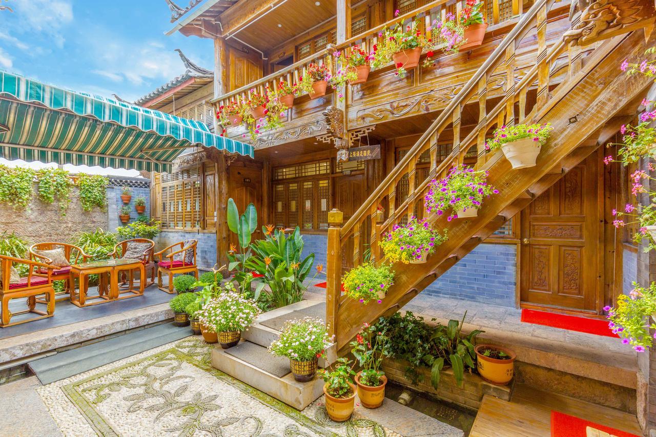 He Mu Ju Inn Zhongyi Branch 麗江市 エクステリア 写真