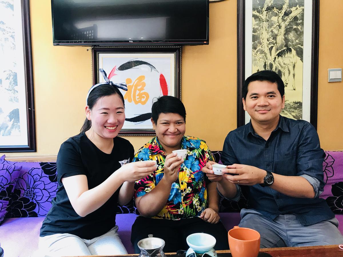 He Mu Ju Inn Zhongyi Branch 麗江市 エクステリア 写真